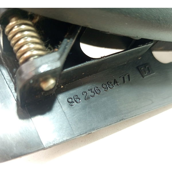 Maçaneta Interna Dianteira Esquerda 207hb  Xr 2010