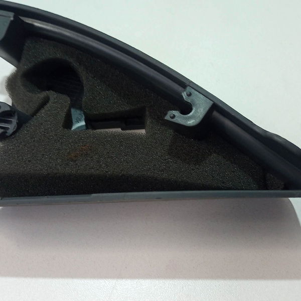 Acabamento Interno Retrovisor Esquerdo Agile Ltz 2011