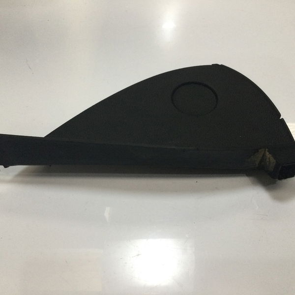 Moldura Do Painel Esquerdo Bmw 118i Ue71 2009
