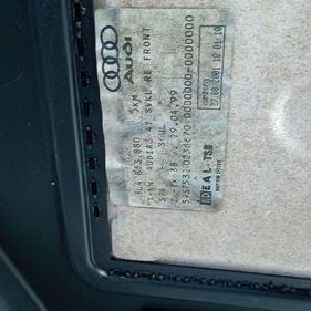 Forro Interno Porta Malas Dir A3 1.8 Aut 2002 Prateado