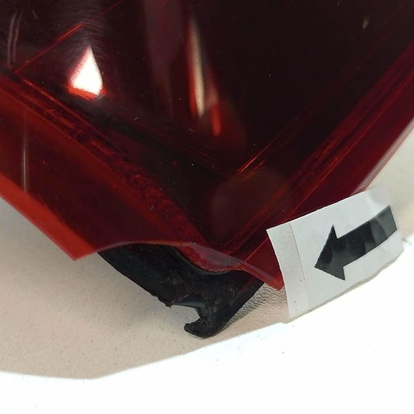 Lanterna Direita Cobalt At6 1.8 2018