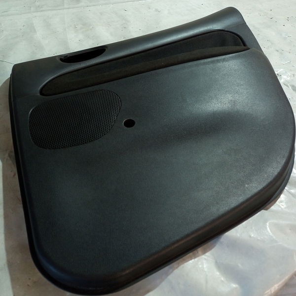 Forro Porta Tras Dir 207hb  Xr 2010