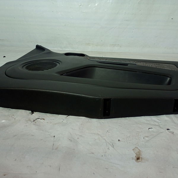 Forro De Porta Dianteira Direita Fiesta Sedan 1.6 Flex 2008