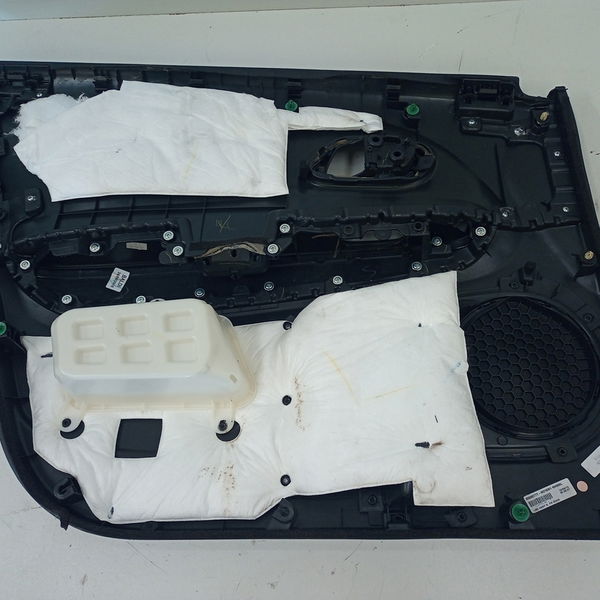 Forro De Porta Dianteira Direita Hr-v Exl Cvt 2016