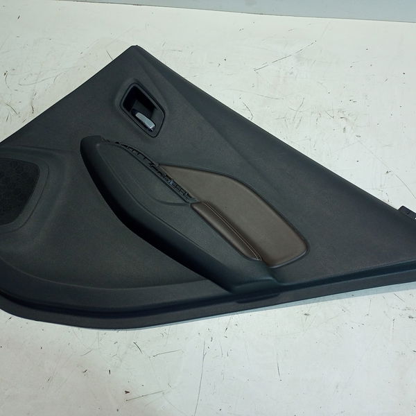 Forro De Porta Traseira Direita Cobalt At6 1.8 2018