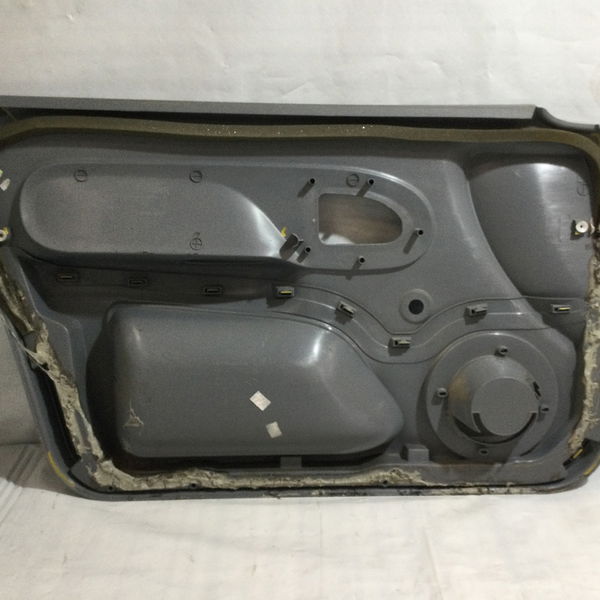 Forro De Porta Dianteiro Direito Clio Campus 1.0 16v 2011