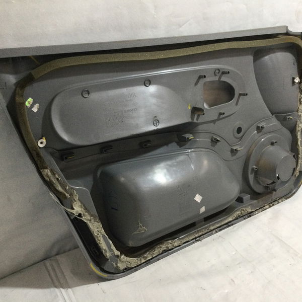 Forro De Porta Dianteiro Direito Clio Campus 1.0 16v 2011