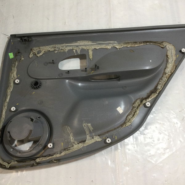 Forro De Porta Traseira Esquerda Clio Campus 1.0 16v 2011
