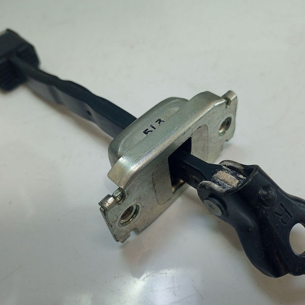 Limitador De Porta Dianteira Direits Hr-v 2016