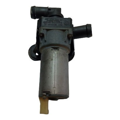 Bomba De Agua Aux 118i Ue71 2009