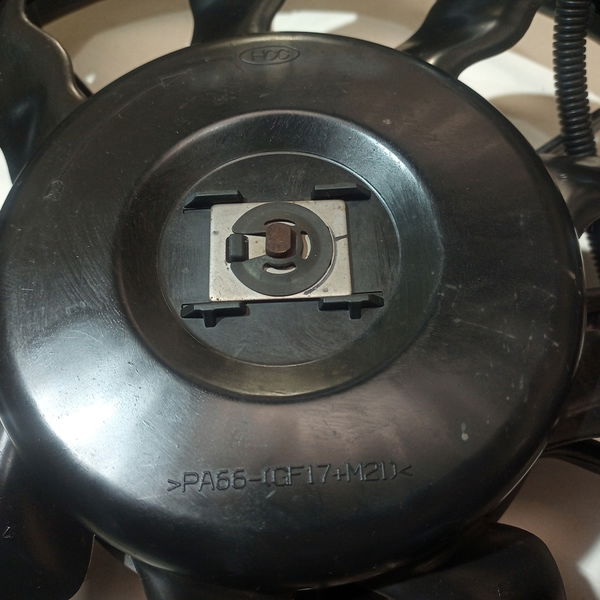 Ventoinha Radiador Esquerdo Veracruz 3.8 V6 2009