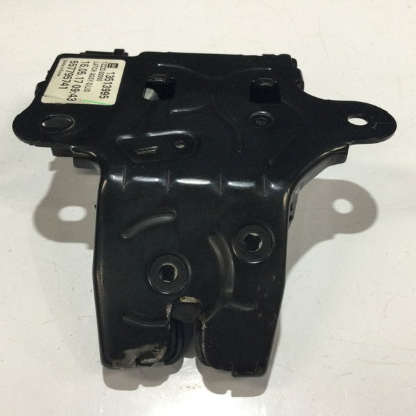 Fechadura Porta Malas Cobalt At6 1.8 2018