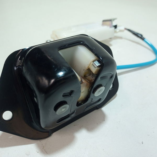 Fechadura Porta Malas March 1.6 Sv Cvt 2020