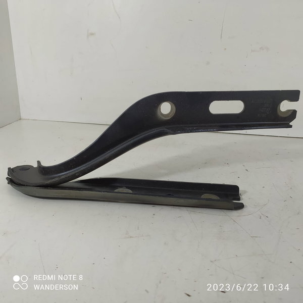 Dobradiça Braço Capo Tcross Esq 2018/2024 2gp823301