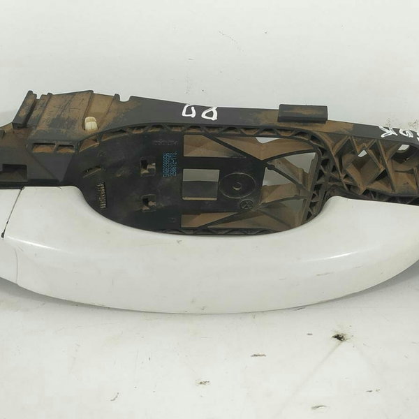 Macaneta Externa Amarok Dianteira Direita 2011/2023 Original