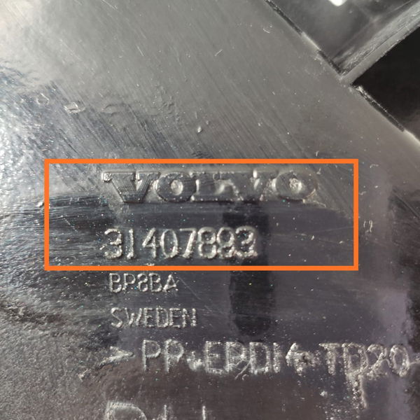 Guia Parachoque Volvo S60 Traseiro Dir 2011/2018 31407893