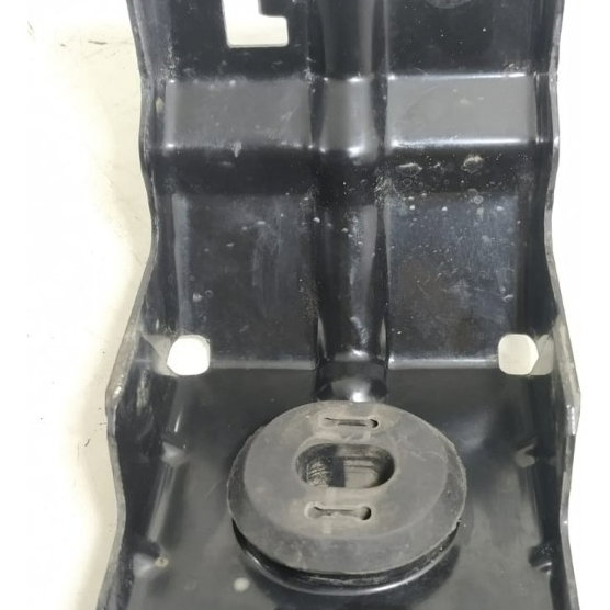 Suporte Inferior Radiador Jeep Renegade Toro 2015/2021