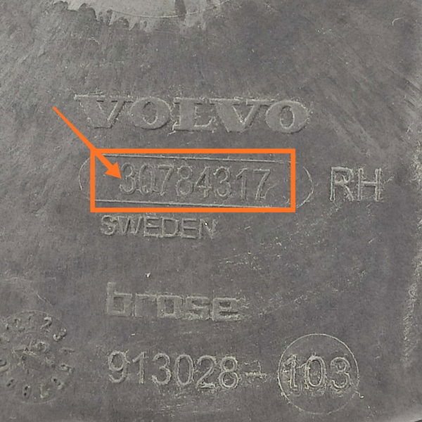 Suporte Fechadura Volvo V60 S60 Tras Dir 2011/2018 30784317