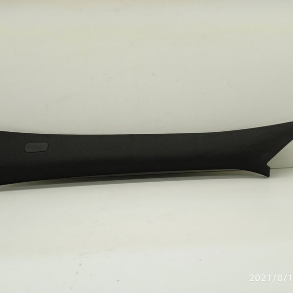 Moldura Coluna A Mercedes Gla 200 250 Esquerda 2015/2019