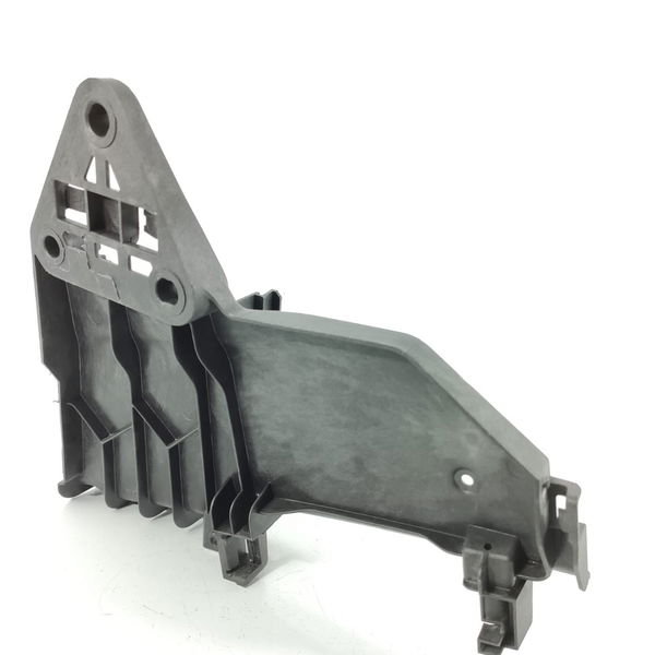 Suporte Fechadura Volvo V60 S60 Diant Esq 2011/2018 30784314