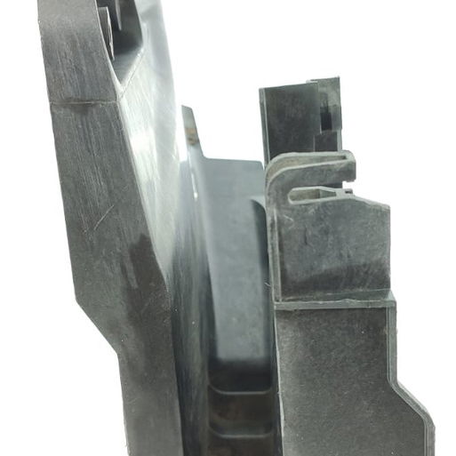 Suporte Fechadura Volvo V60 S60 Diant Dir 11/18 30784315