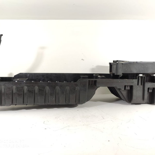 Caixa Suporte Bateria Cruze 1.4 2017 2022 39014514