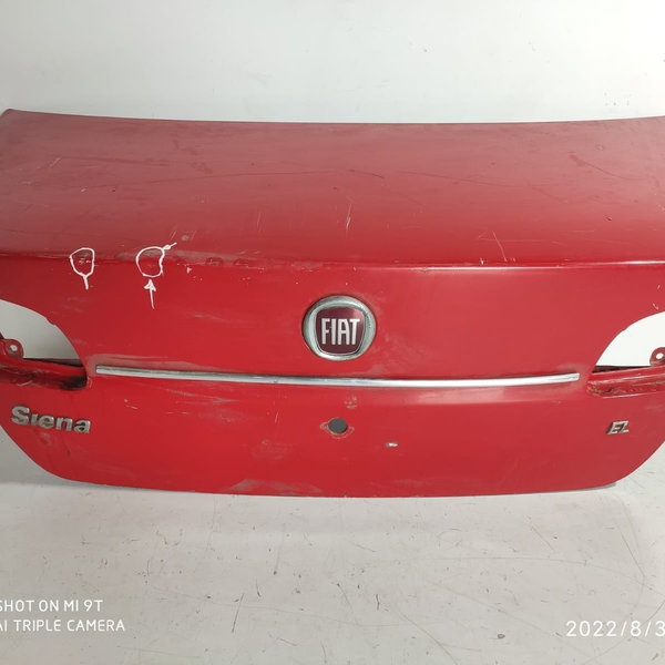 Tampa Traseira Fiat Siena 2010/2013 Elx  Detalhe Vermelho