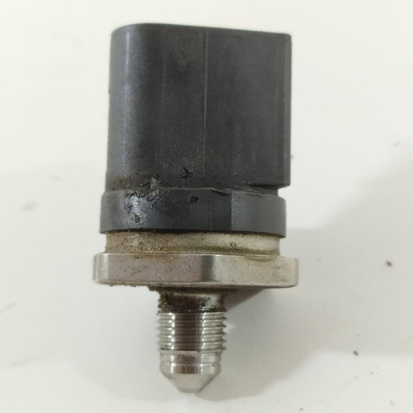 Sensor Pressão Combustivel Tiguan 2.0 2011 06j906051b