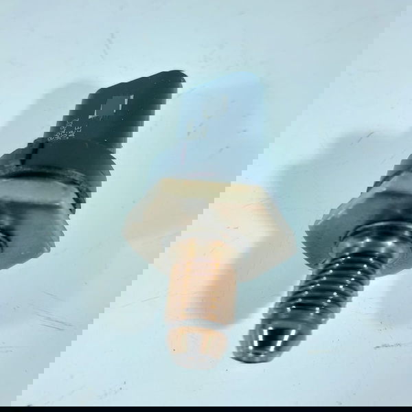 Sensor Pressao Combustivel Cruze Tracker 1.4 17/23 12705503