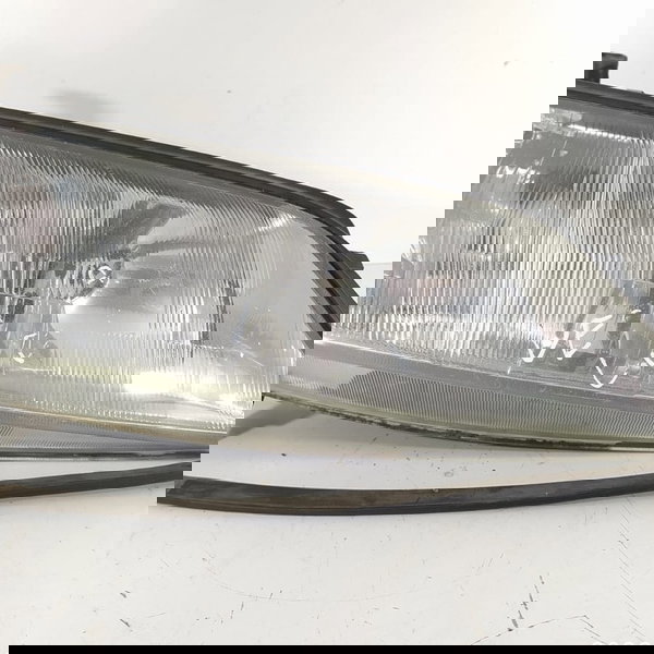 Farol Vectra Direito 1997 Orig Detalhe Direito/passageiro