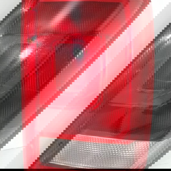 Lanterna Amarok Direita 2010/2016 Det