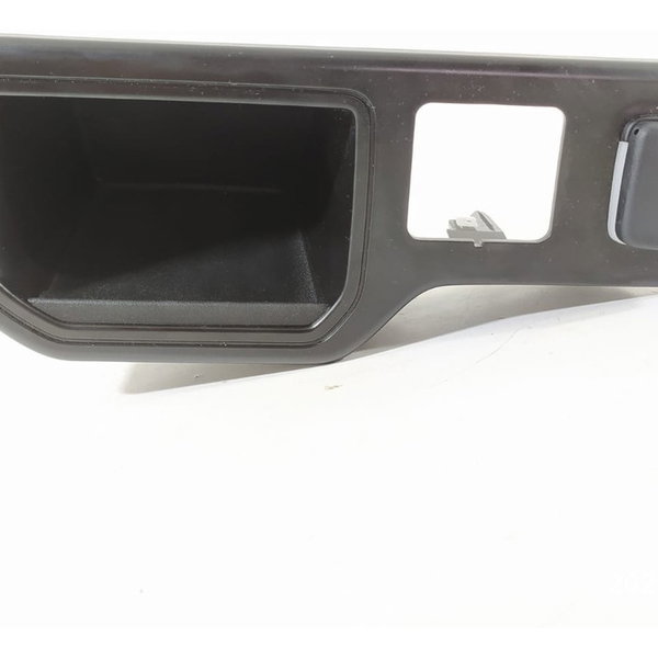 Tomada 12v C/porta Treco Renegade 2016 2019 2020 2021