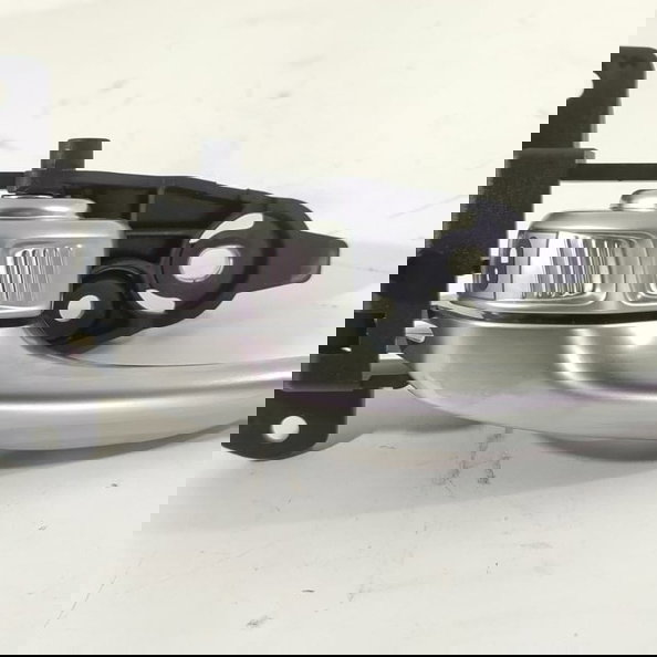 Maçaneta Interna Toro Renegade Dianteira Esq  2015/2021