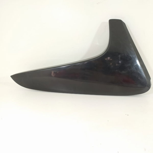 Moldura Tampa Traseira Tracker Direita 2014/2016 95316368