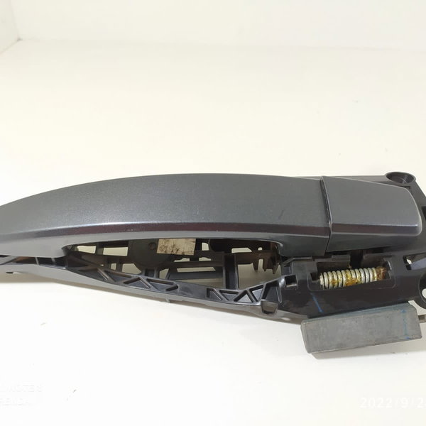 Maçaneta Externa Tracker Traseira Direita 2013/2017