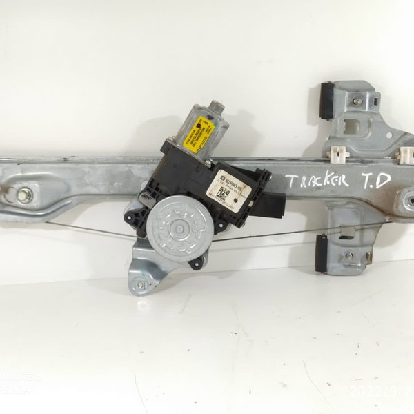 Maquina Vidro Tracker  Traseira Direita 2013/2019