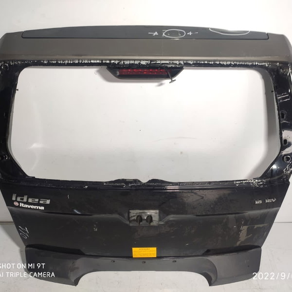Tampa Traseira Fiat Idea Adventure 2010/2016 Det Preto