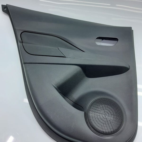Forro Porta Nissan Kicks Traseiro Esq 2023 829015ra0a Preto