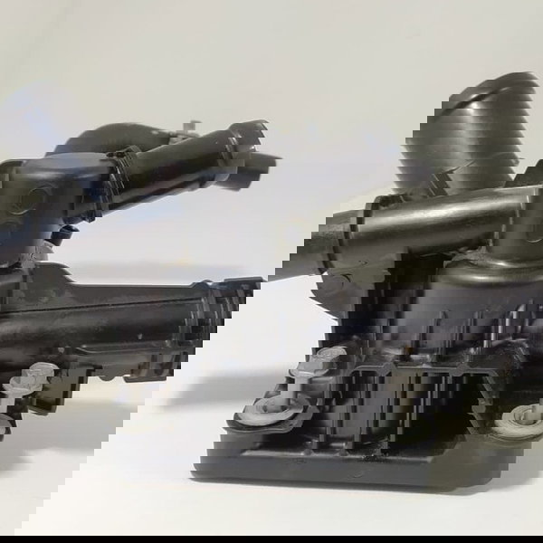 Carcaça Valvula Termostatica Tracker Onix 2020/2024 55513502