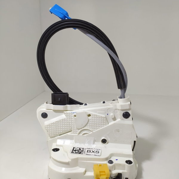 Fechadura Porta Tracker Traseira Direita 2020/2024 26317123