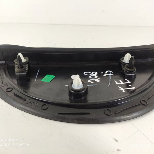 Acabamento Coluna C Esqerda Peugeot 208 2015 9807376777g