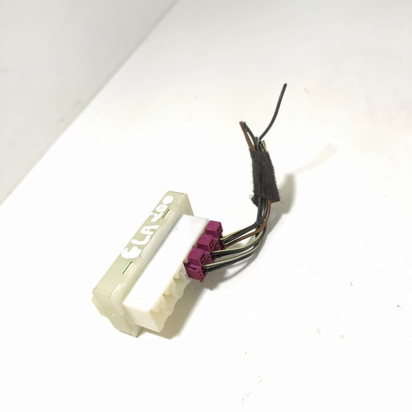 Modulo Distribuídor Energia Mercedes Gla200 2016