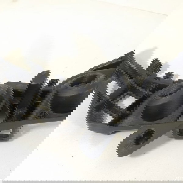 Guia Parachoque Gla200 Traseiro Dir  2015/2019 A1568850265