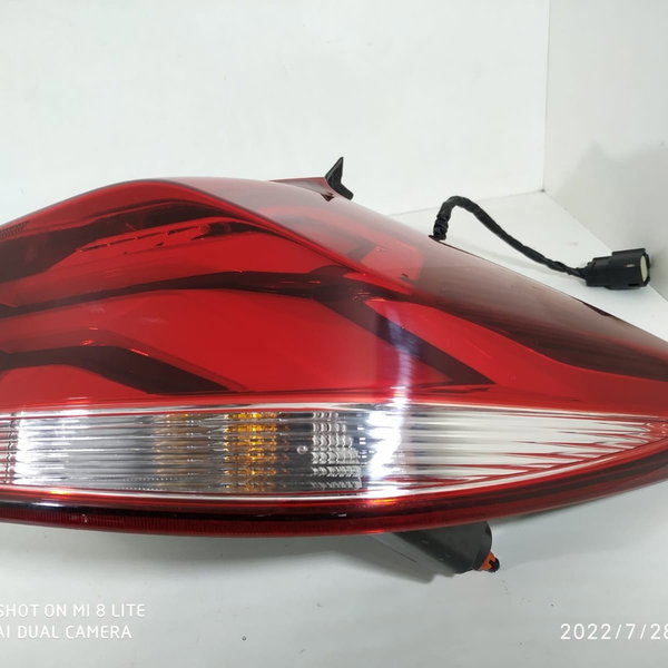 Lanterna Tracker Premier Direita Led  2020/2024 26313440