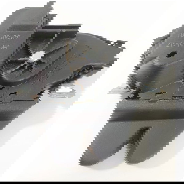 Fechadura Tampa Traseira Mercedes C180 08/14 A2047500185