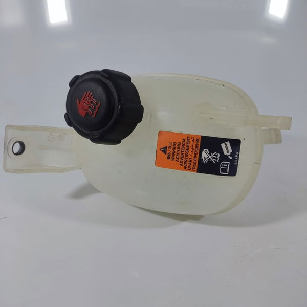 Reservatorio Agua Radiador Kicks 2016/2025