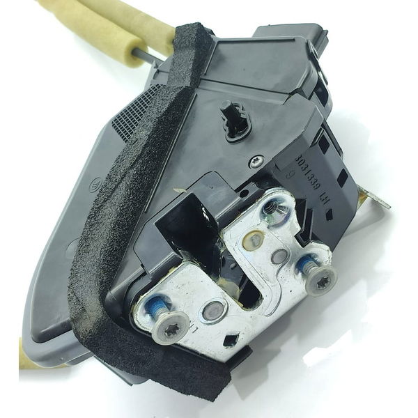 Fechadura Nissan Kicks Traseira Esquerd 2016/2025 825019vb0a