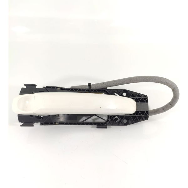 Macaneta Externa Amarok Traseira Esquer 2010/2023 5n0839885h - Branco - Traseira