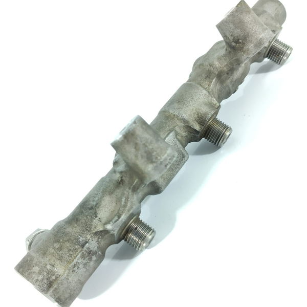 Flauta Bicos Amarok V6 Esquerda 2017/2023 069130089dn