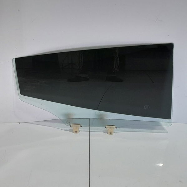 Vidro Veloster Porta Traseira Orig 834212v000 2011 2014
